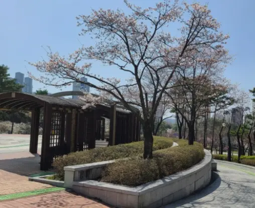 근린공원 휴식공간